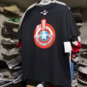 Marvel Mad Captain America T Shirt New L